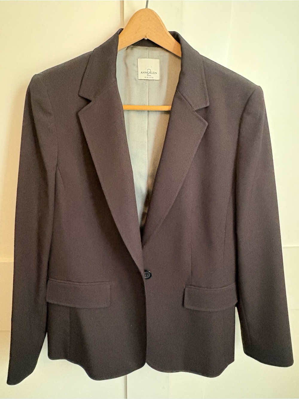 Anne Klein 2 Single-Button Pant Suit